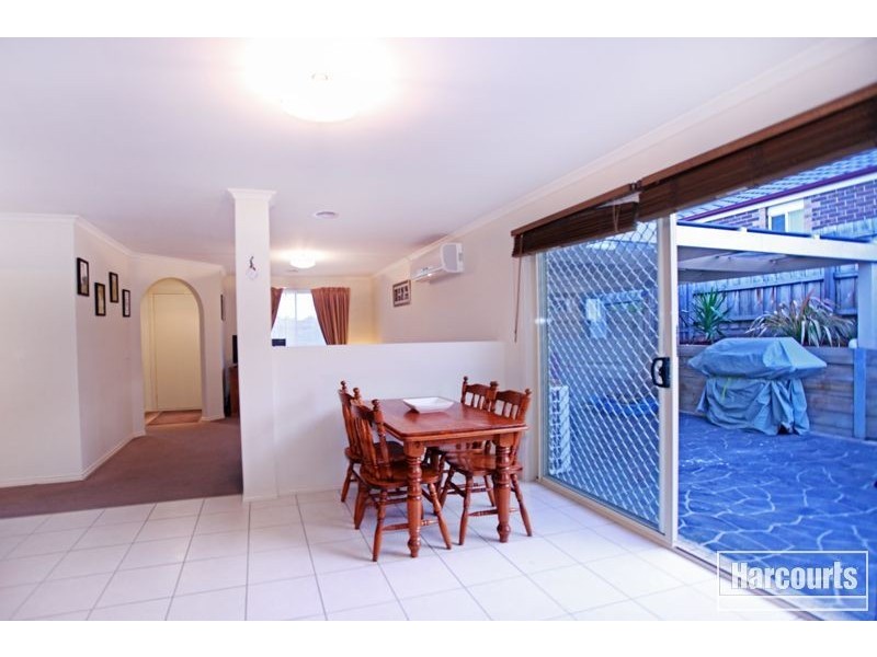 10 Ash Crescent, Pakenham VIC 3810