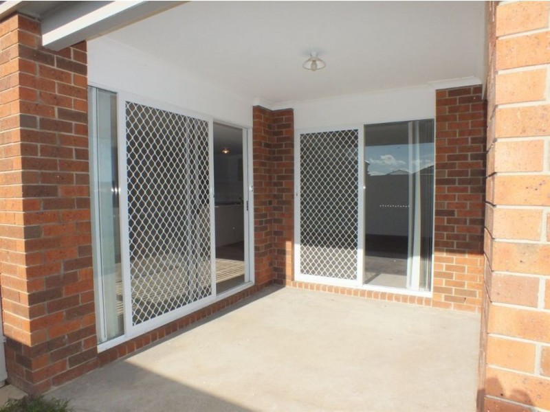 21 Serenity Street, Pakenham VIC 3810