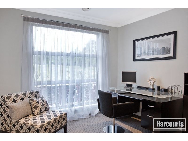 20 Villella Drive, Pakenham VIC 3810