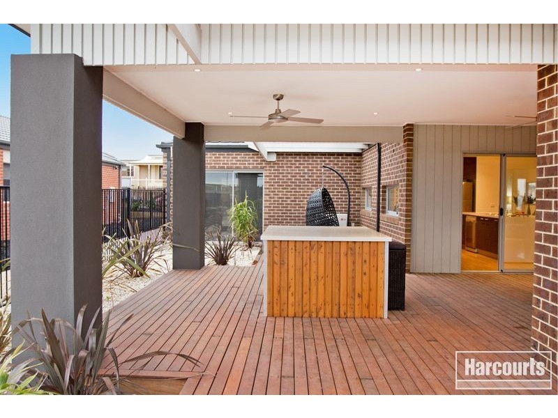 20 Villella Drive, Pakenham VIC 3810