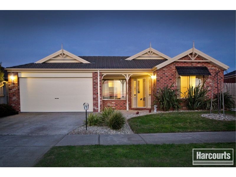 63 Red Gum Circuit, Pakenham VIC 3810
