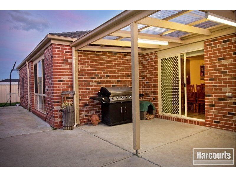 63 Red Gum Circuit, Pakenham VIC 3810