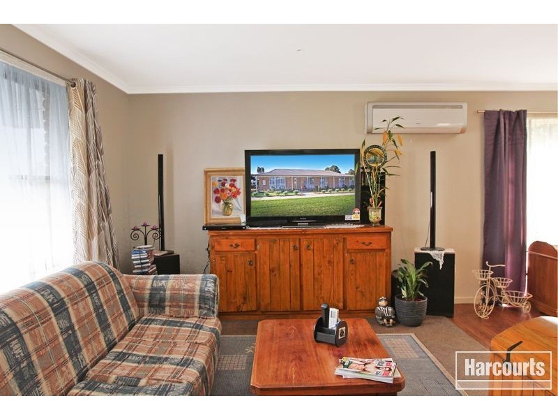 6 Guest Road, Pakenham VIC 3810