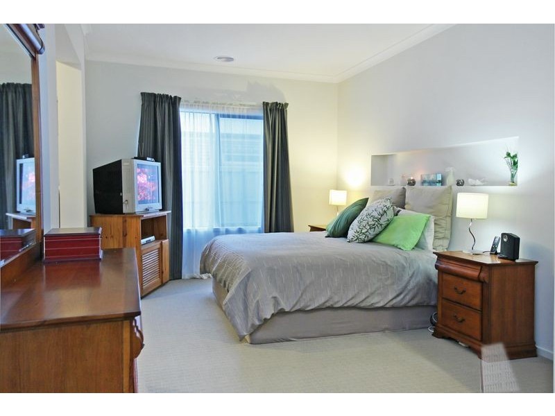 31 Cassowary Avenue, Pakenham VIC 3810