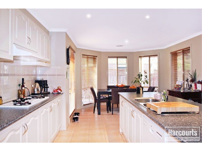 17 Wynen Court, Pakenham VIC 3810