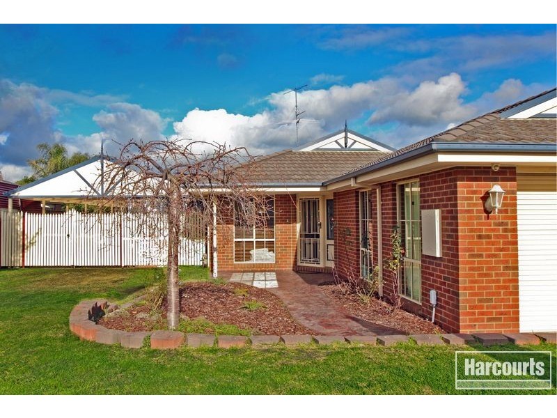 17 Wynen Court, Pakenham VIC 3810