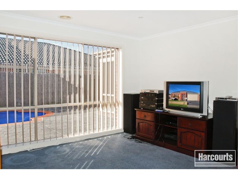 11 Sheoak Court, Pakenham VIC 3810