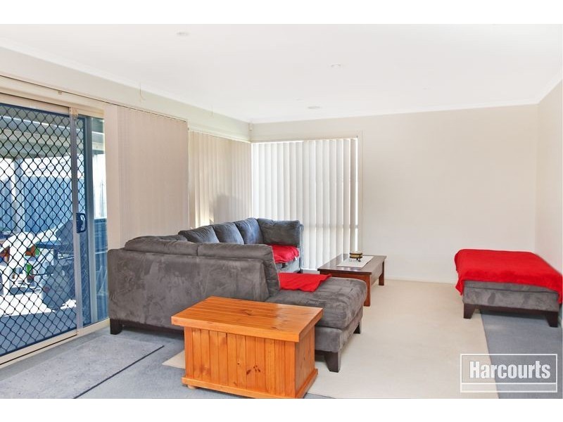 11 Sheoak Court, Pakenham VIC 3810