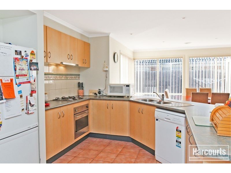 11 Sheoak Court, Pakenham VIC 3810