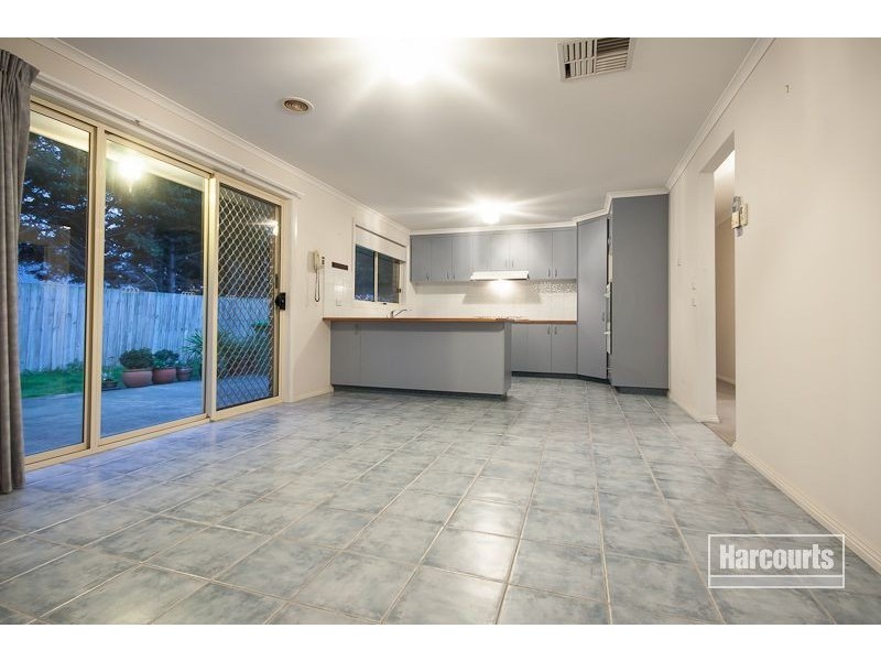 70 McGregor Road, Pakenham VIC 3810