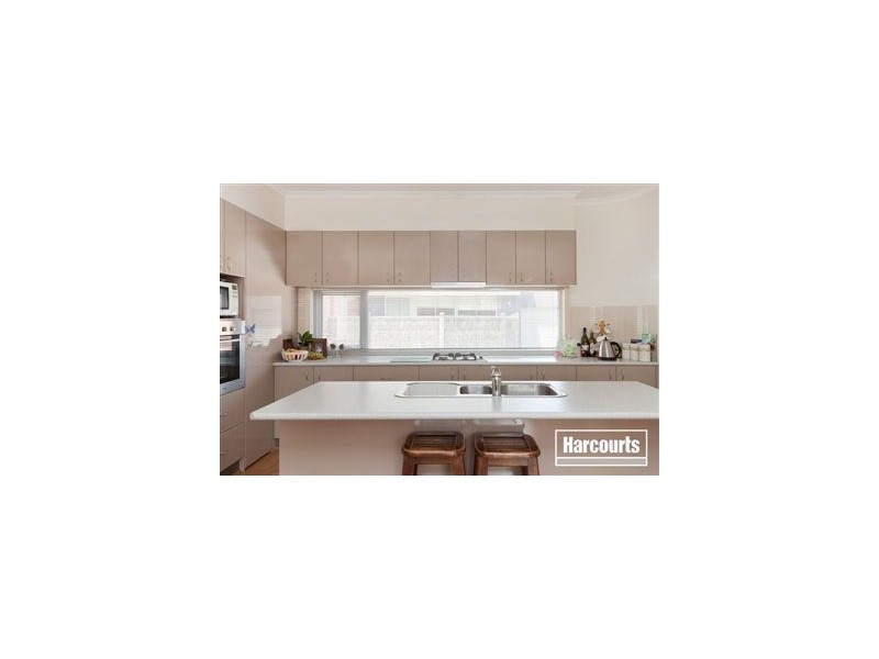 3/1 Henry Street, Pakenham VIC 3810