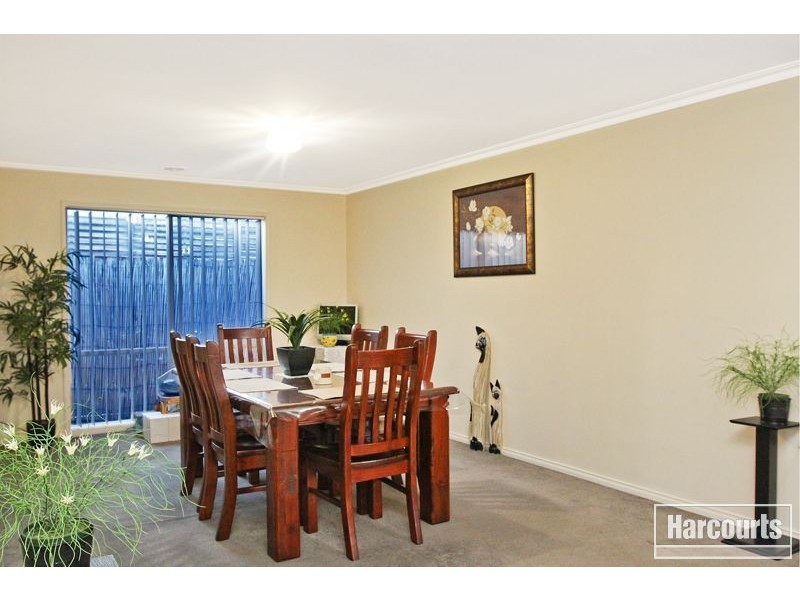 15 Thornbill Circuit, Pakenham VIC 3810