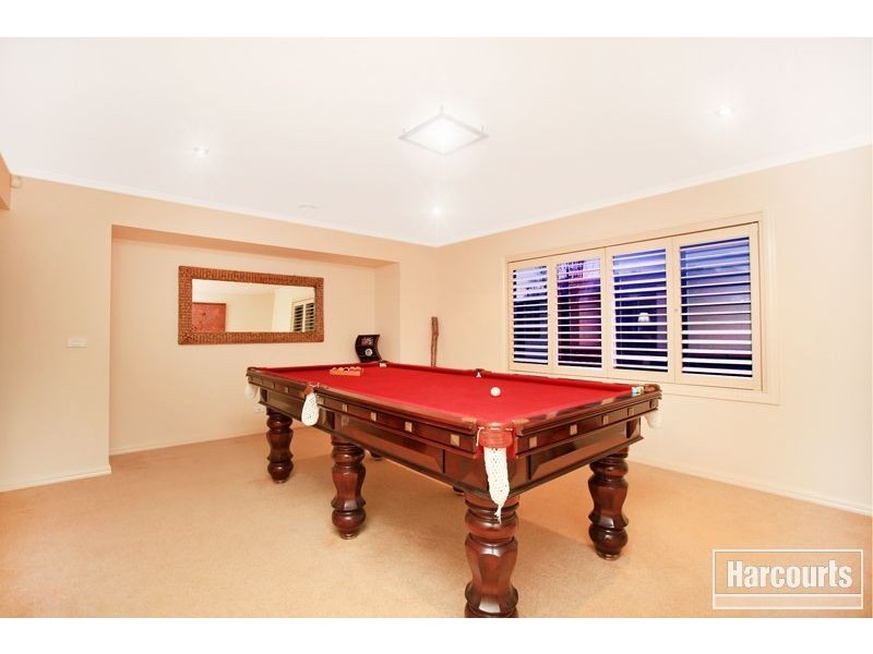 15 Michigan Grange, Pakenham VIC 3810