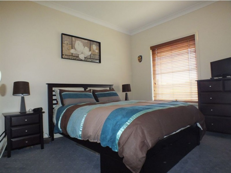 11 Cider Link, Pakenham VIC 3810