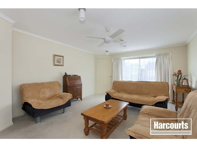 1 Wallangara Drive, Pakenham VIC 3810