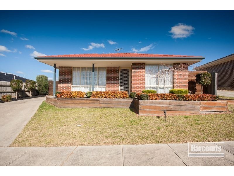 28 Tuscany Rise, Pakenham VIC 3810