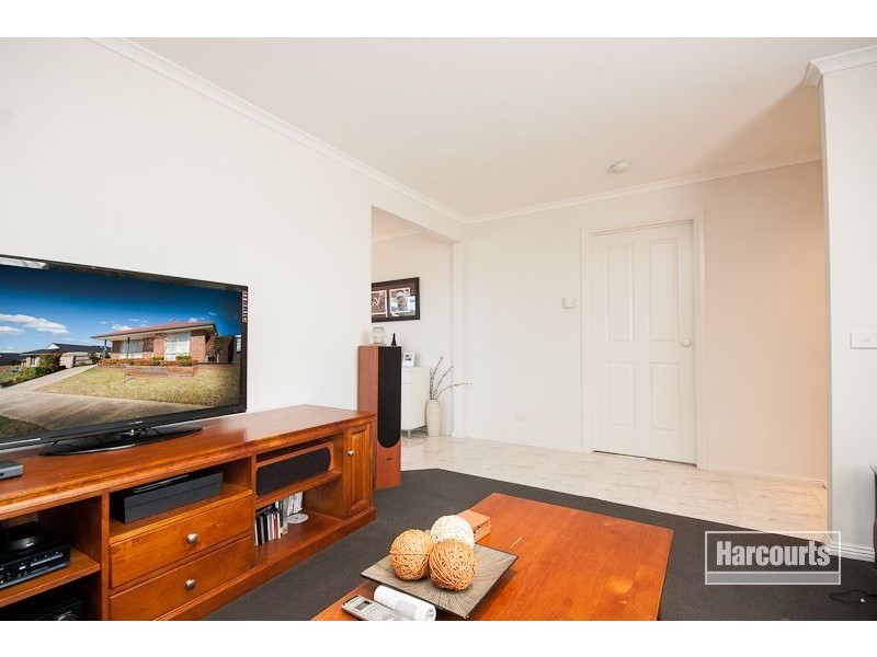 28 Tuscany Rise, Pakenham VIC 3810