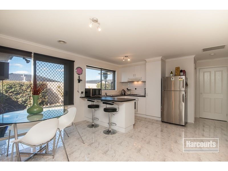 28 Tuscany Rise, Pakenham VIC 3810