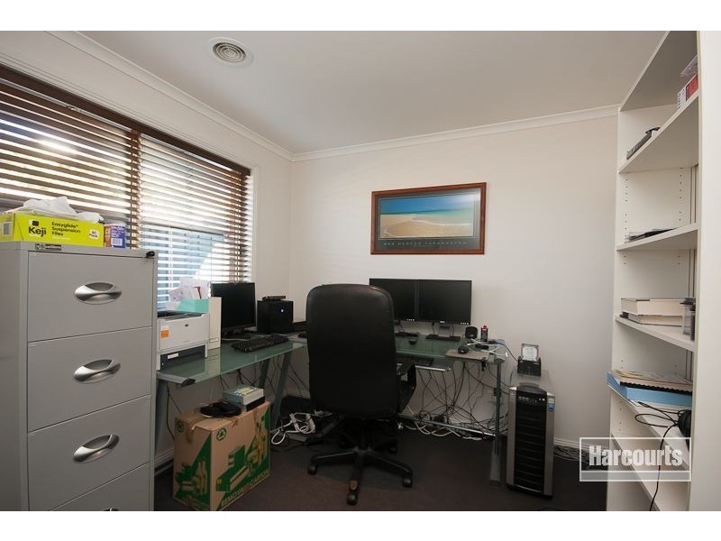 28 Tuscany Rise, Pakenham VIC 3810