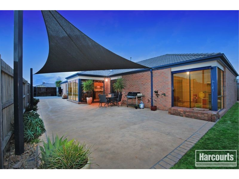 10 Grevillea Place, Pakenham VIC 3810