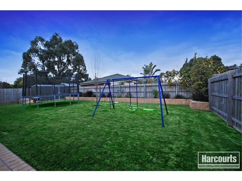 10 Grevillea Place, Pakenham VIC 3810