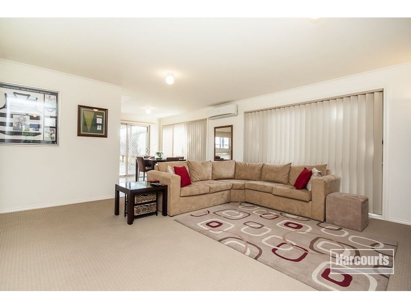 19/51 Leigh Drive, Pakenham VIC 3810