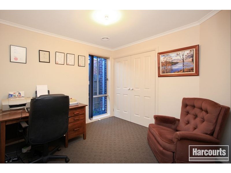 5 Jennifer Court, Pakenham VIC 3810