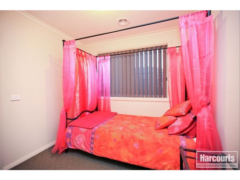 5 Jennifer Court, Pakenham VIC 3810