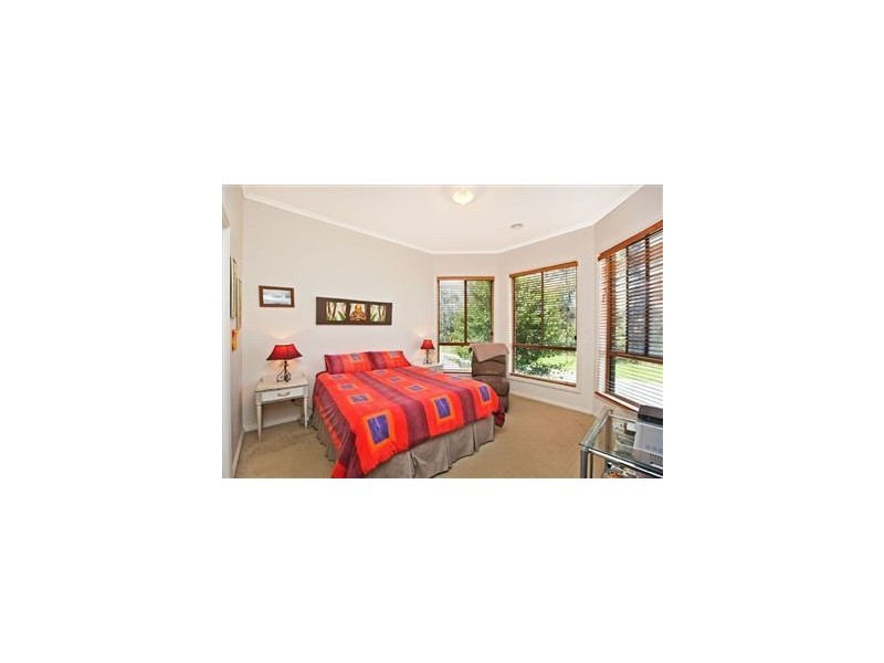 23 Riviera Drive, Pakenham VIC 3810