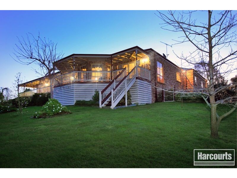 70 Lilliput Lane, Pakenham VIC 3810