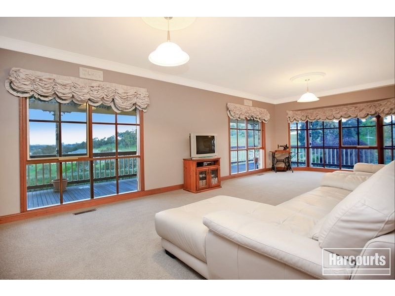 70 Lilliput Lane, Pakenham VIC 3810