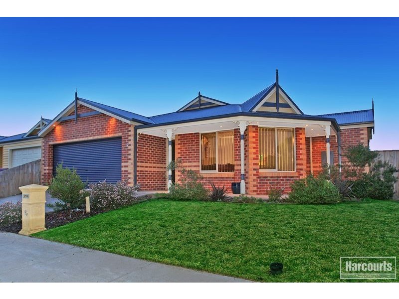 2 Samchelle Place, Pakenham VIC 3810