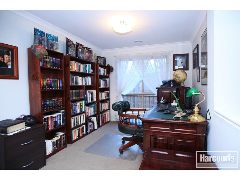 12 Glenvista Road, Pakenham VIC 3810