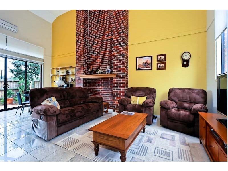 1 Derby Lane, Pakenham VIC 3810