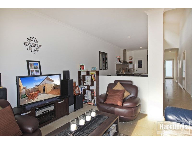 6 Haakman Way, Pakenham VIC 3810