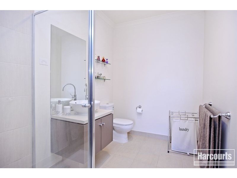 6 Haakman Way, Pakenham VIC 3810