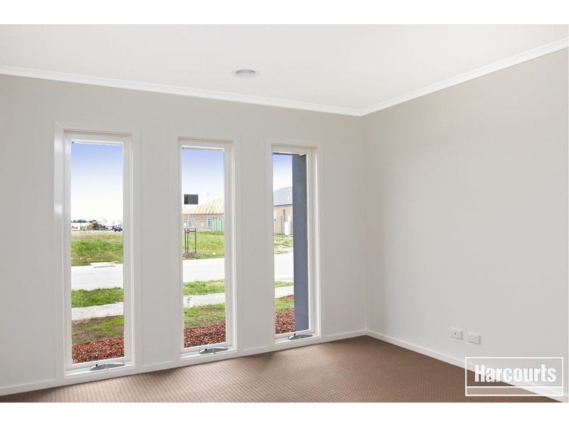 25 Stable Street, Pakenham VIC 3810