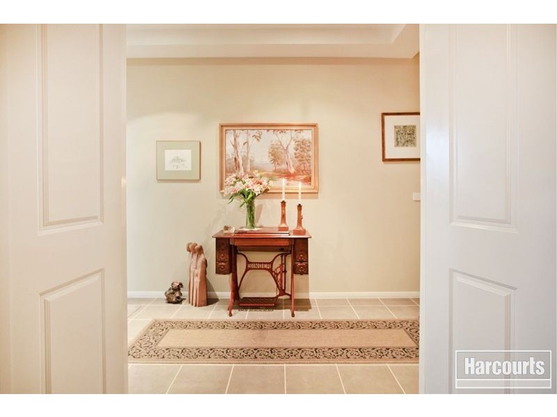 37 Botanic Drive, Pakenham VIC 3810