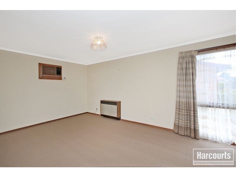11/18-20 Rogers Street, Pakenham VIC 3810