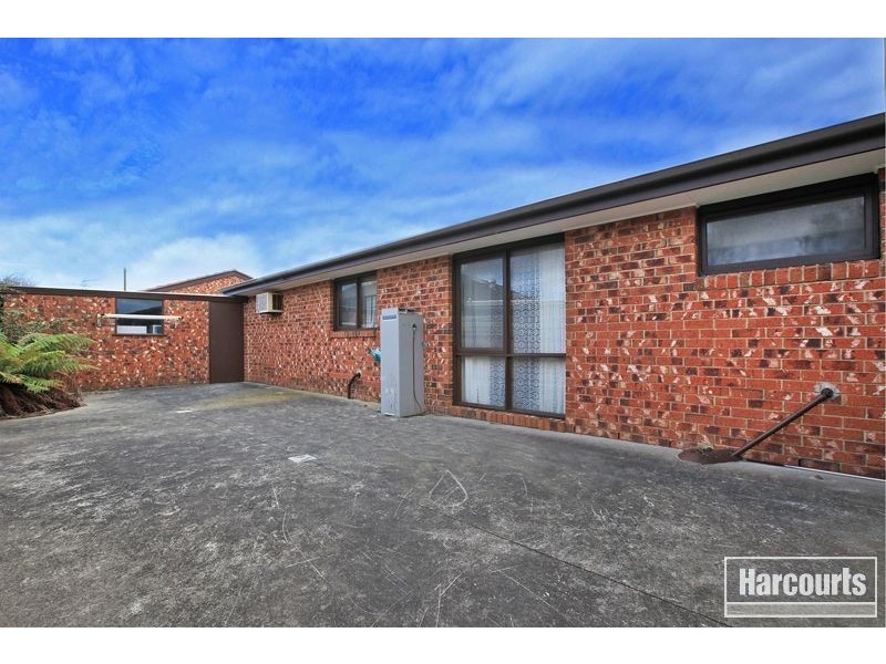 11/18-20 Rogers Street, Pakenham VIC 3810