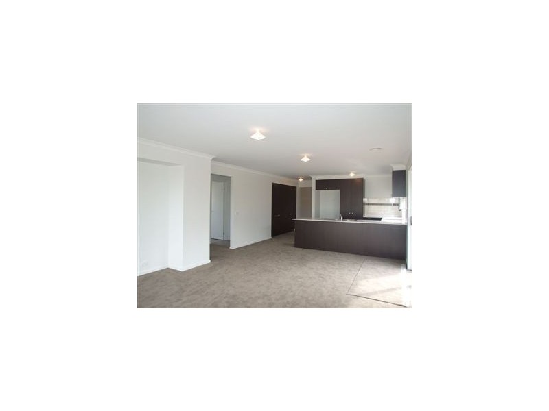 53 Victory Drive, Pakenham VIC 3810