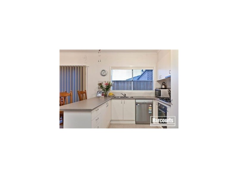 4 Georgetown Way, Officer VIC 3809