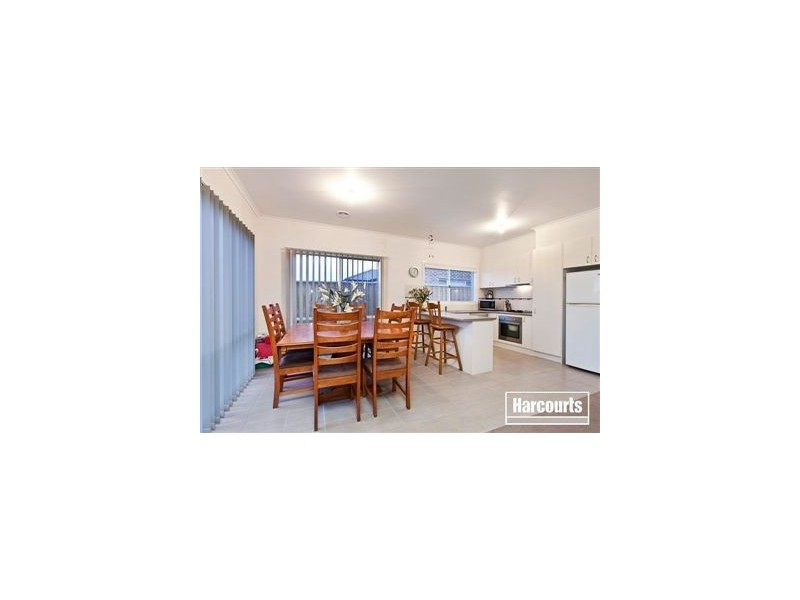4 Georgetown Way, Officer VIC 3809