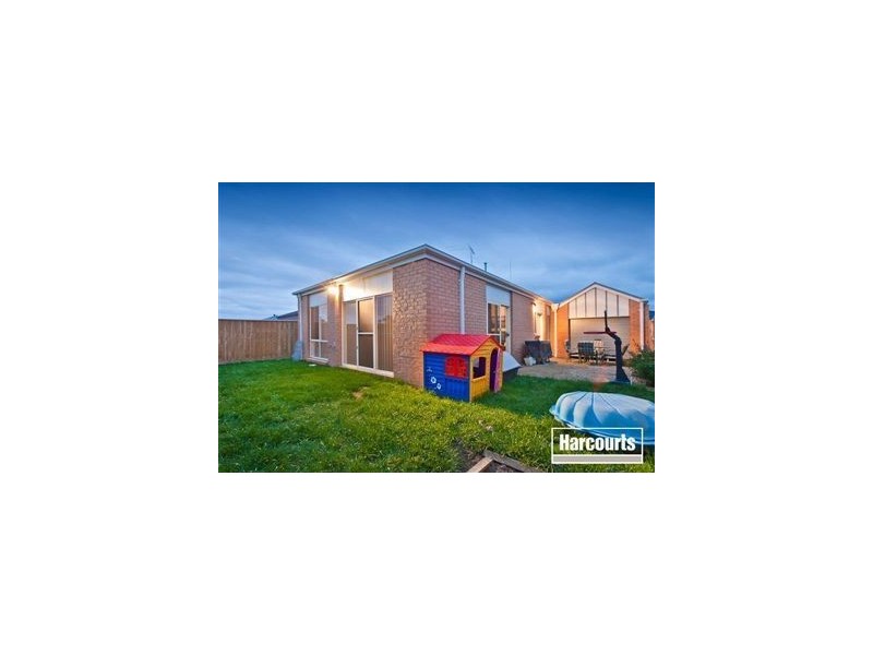 4 Georgetown Way, Officer VIC 3809
