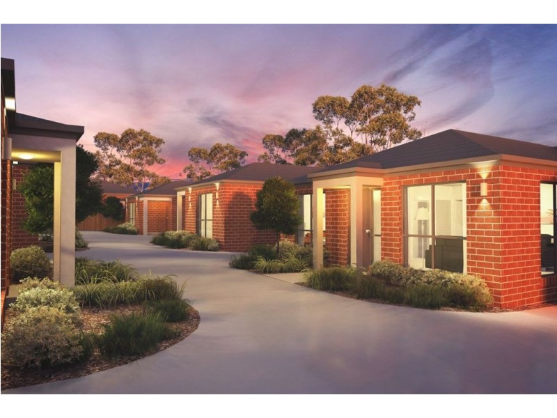 1-16 Ahern Road, Pakenham VIC 3810