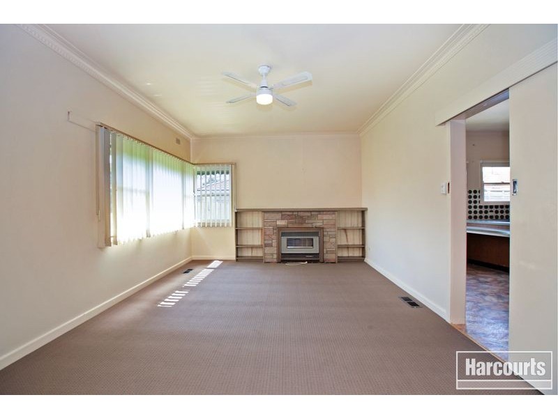 1/20 Henty Street, Pakenham VIC 3810