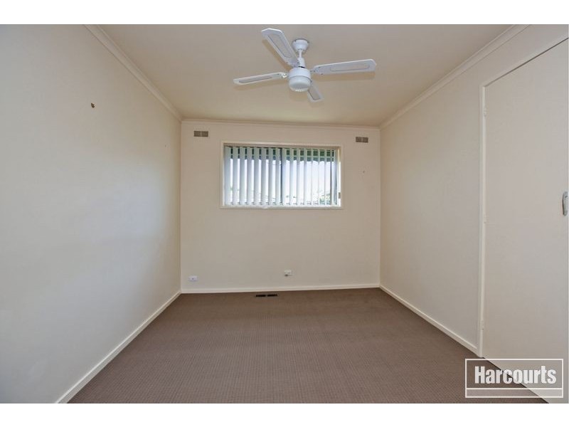 1/20 Henty Street, Pakenham VIC 3810