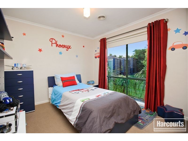 4 Darvell Court, Pakenham VIC 3810