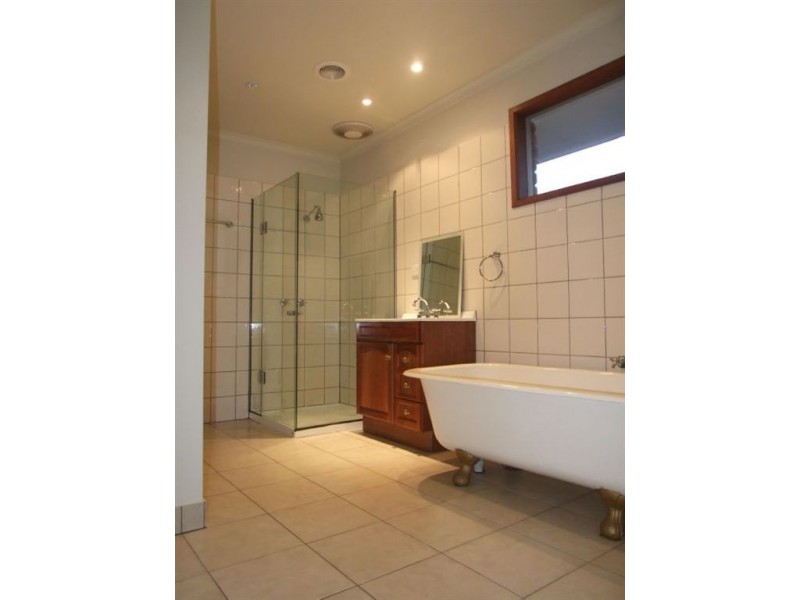 1 Elsa Place, Narre Warren VIC 3805