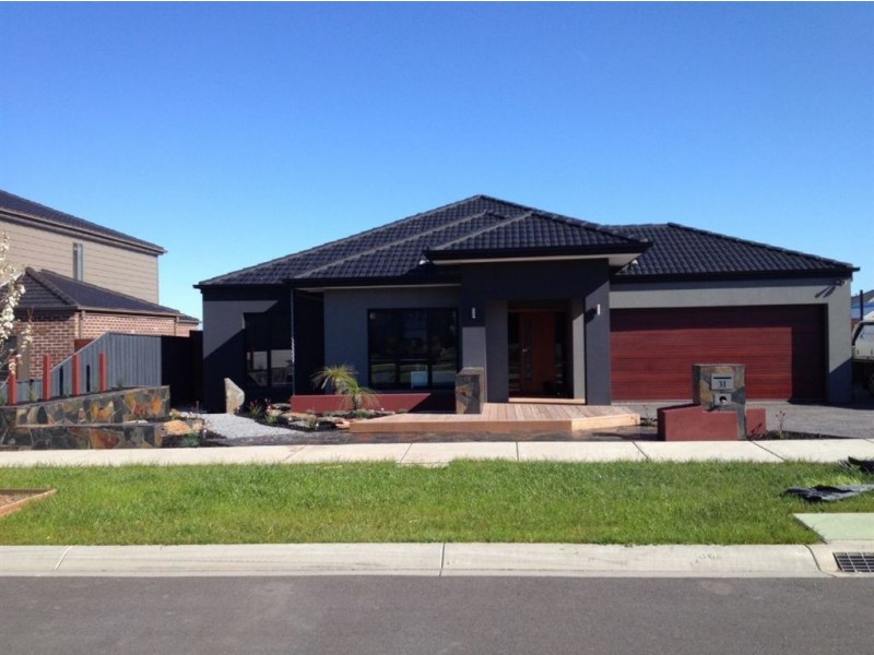 31 Winneke Way, Pakenham VIC 3810